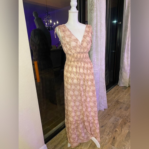 Lush Maxi Dress - Picture 5 of 15